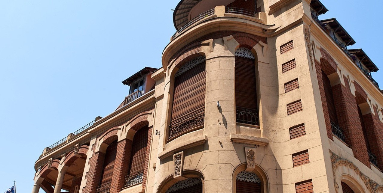 Διατηρητέα κτίρια της Θεσσαλονίκης στεγάζουν τα πιο όμορφα στέκια Διατηρητέα κτίρια της Θεσσαλονίκης στεγάζουν τα πιο όμορφα στέκια