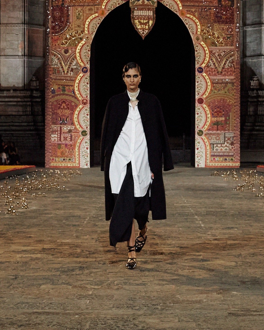 Ο Dior μετέτρεψε την εμβληματική πύλη της Ινδίας στη Βομβάη σ' ένα φαντασμαγορικό σκηνικό- Φωτογραφία 49