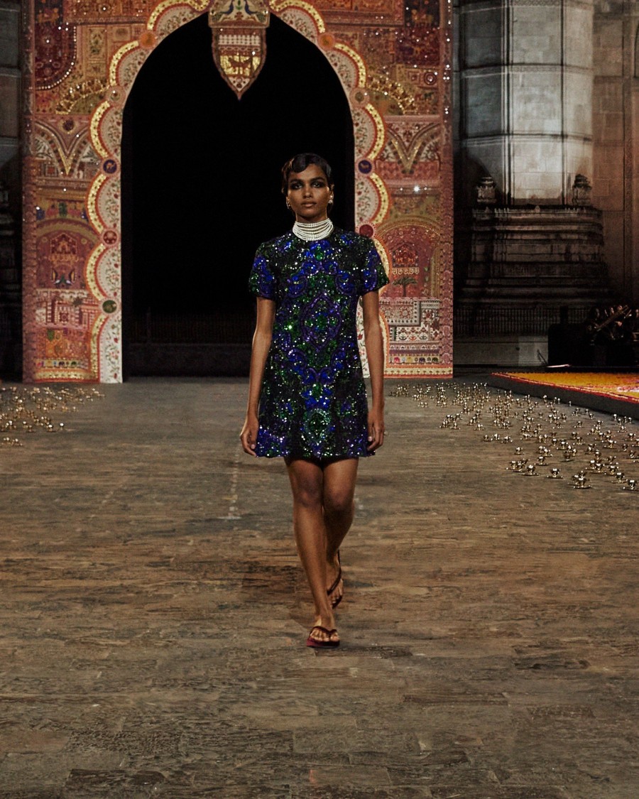 Ο Dior μετέτρεψε την εμβληματική πύλη της Ινδίας στη Βομβάη σ' ένα φαντασμαγορικό σκηνικό- Φωτογραφία 20
