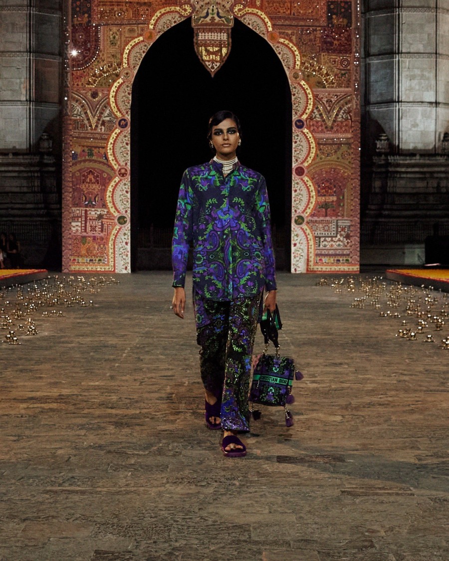 Ο Dior μετέτρεψε την εμβληματική πύλη της Ινδίας στη Βομβάη σ' ένα φαντασμαγορικό σκηνικό- Φωτογραφία 5