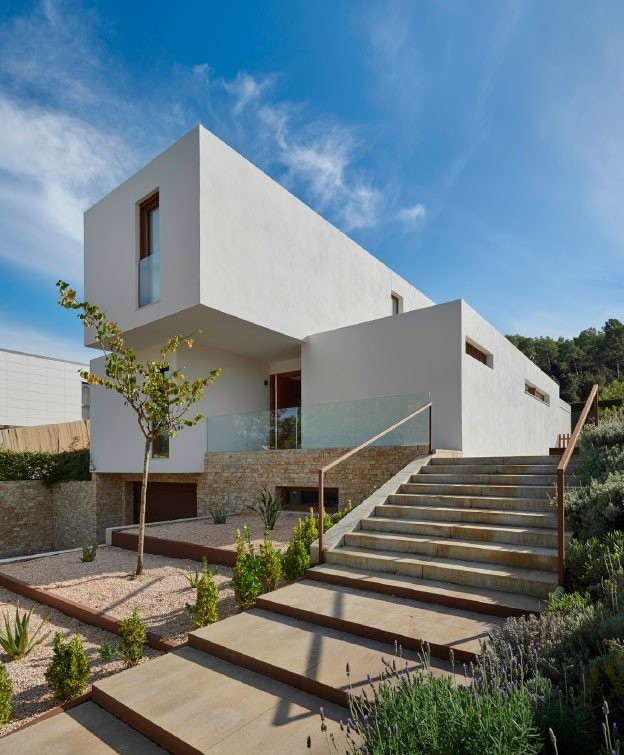 Μια εξοχική κατοικία στη Βαρκελώνη συγκεντρώνει όλα τα θετικά της μεσογειακής αύρας- Φωτογραφία 6