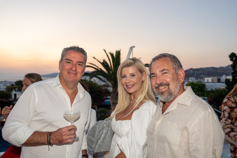 To opening party τριών κορυφαίων ελληνικών brands στο Belvedere Hotel Mykonos - Φωτογραφία 4