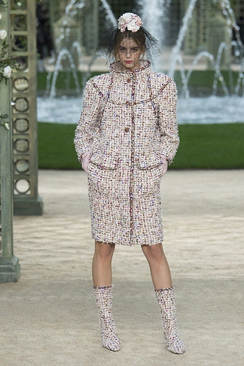 Το haute couture show της Chanel ταξιδεύει στους κήπους των Βερσαλλιών - Φωτογραφία 3