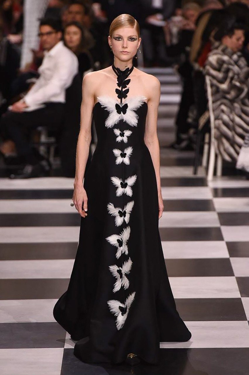 Το σουρεαλιστικό Haute Couture show του οίκου Dior - Φωτογραφία 16