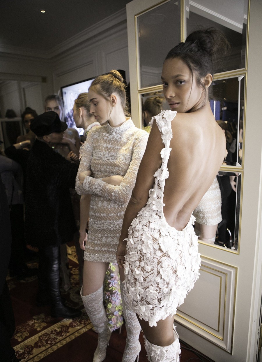 Η ονειρική επίδειξη Celia Kritharioti στην Haute Couture Fashion Week- Φωτογραφία 22