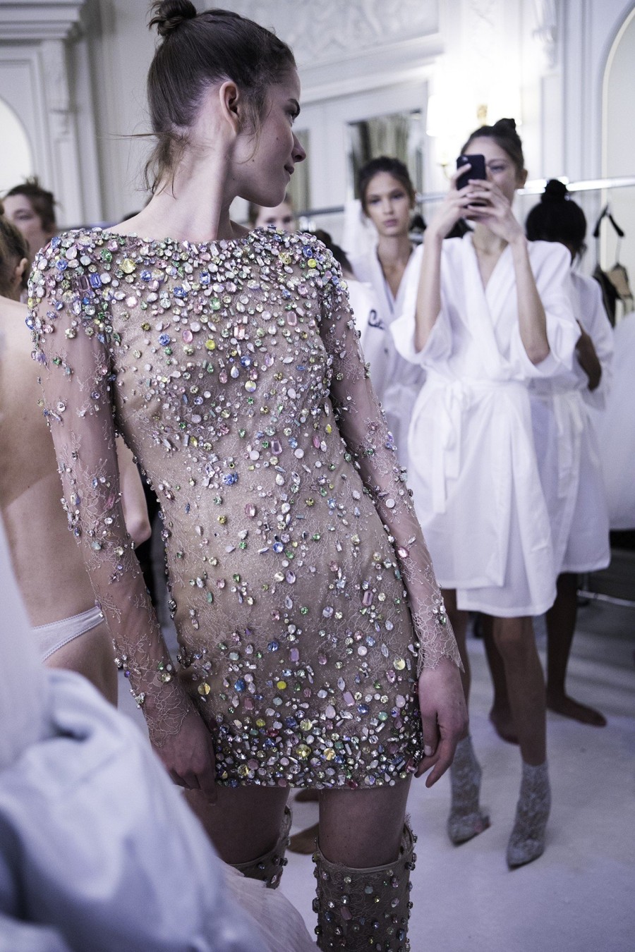 Η ονειρική επίδειξη Celia Kritharioti στην Haute Couture Fashion Week- Φωτογραφία 14