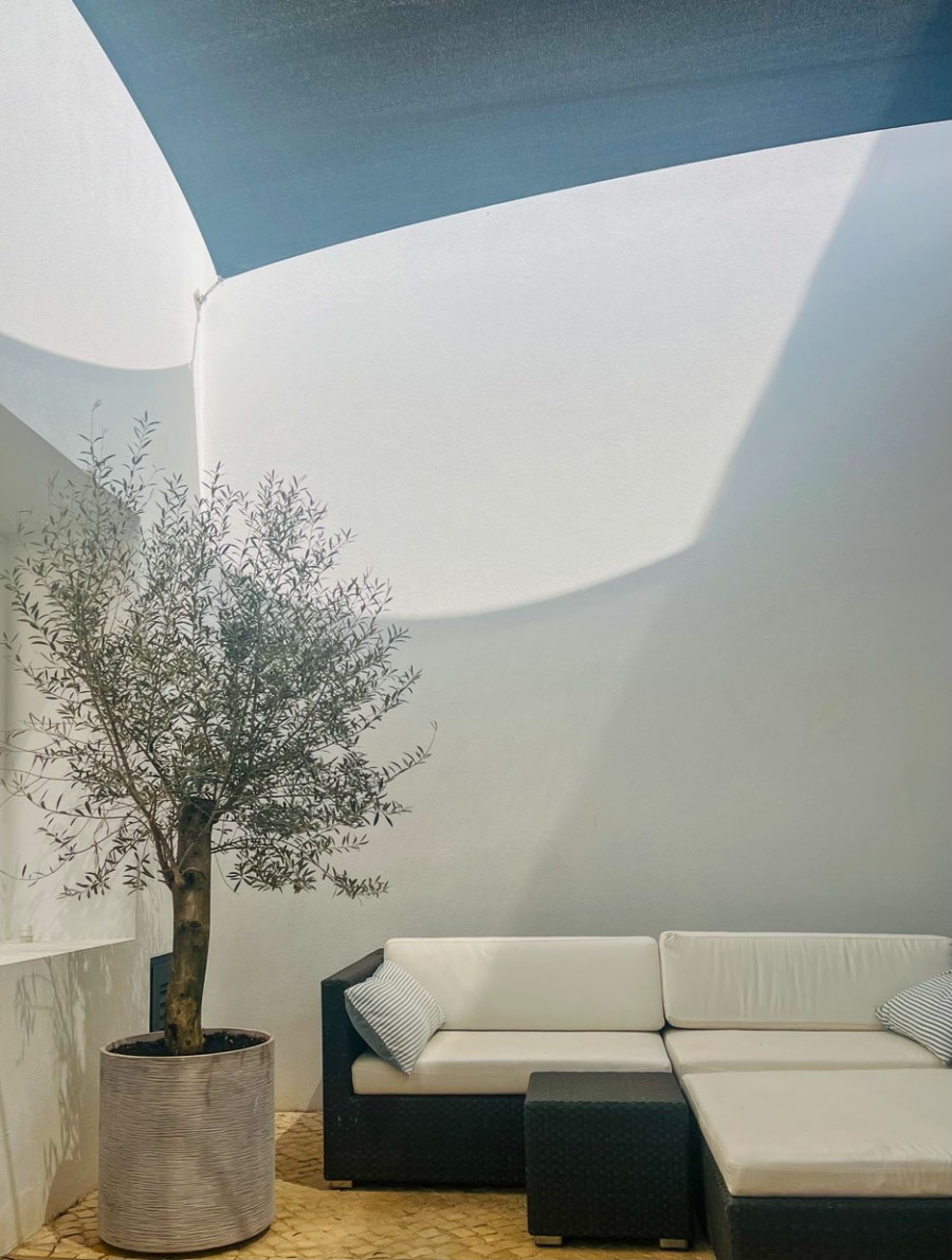 Μια εξοχική κατοικία στην Πορτογαλία είναι γεμάτη φως και artistic λεπτομέρειες- Φωτογραφία 2