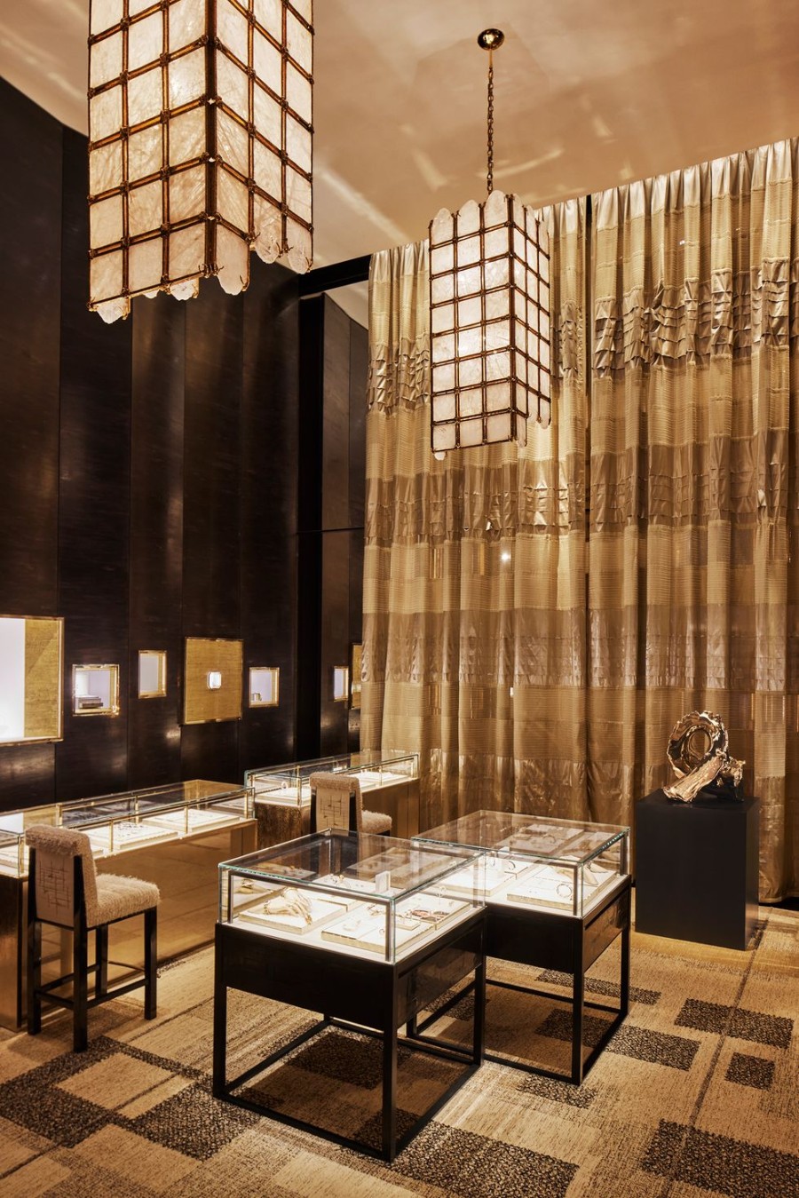O οίκος Chanel ανοίγει το πιο glamorous κατάστημά του στη Fifth Avenue- Φωτογραφία 6