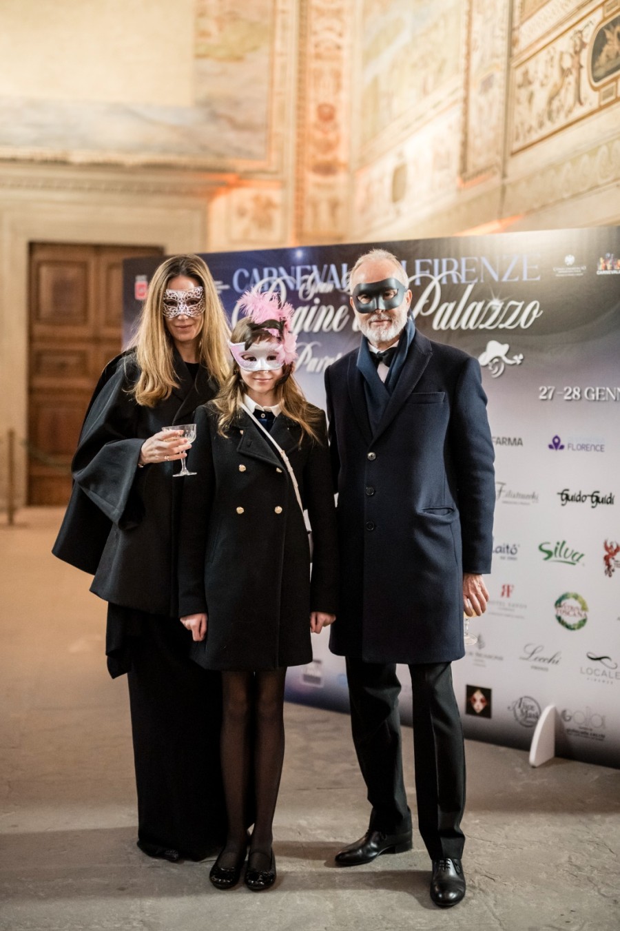 "Queens at the Palace": Ένα εντυπωσιακό gala dinner ball που αναβίωσε το Καρναβάλι της Φλωρεντίας  - Φωτογραφία 7