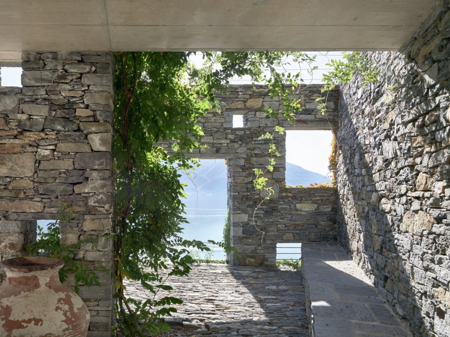 Μια κατοικία στην Ascona της Ελβετίας έχει μετατραπεί σε ένα άκρως ειδυλλιακό περιβάλλον- Φωτογραφία 2