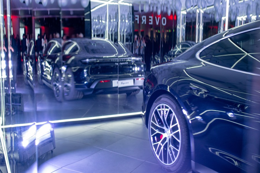 Τα λαμπερά εγκαίνια του Porsche Center Αthens - Παρουσιάστηκε για πρώτη φορά η νέα Taycan- Φωτογραφία 15