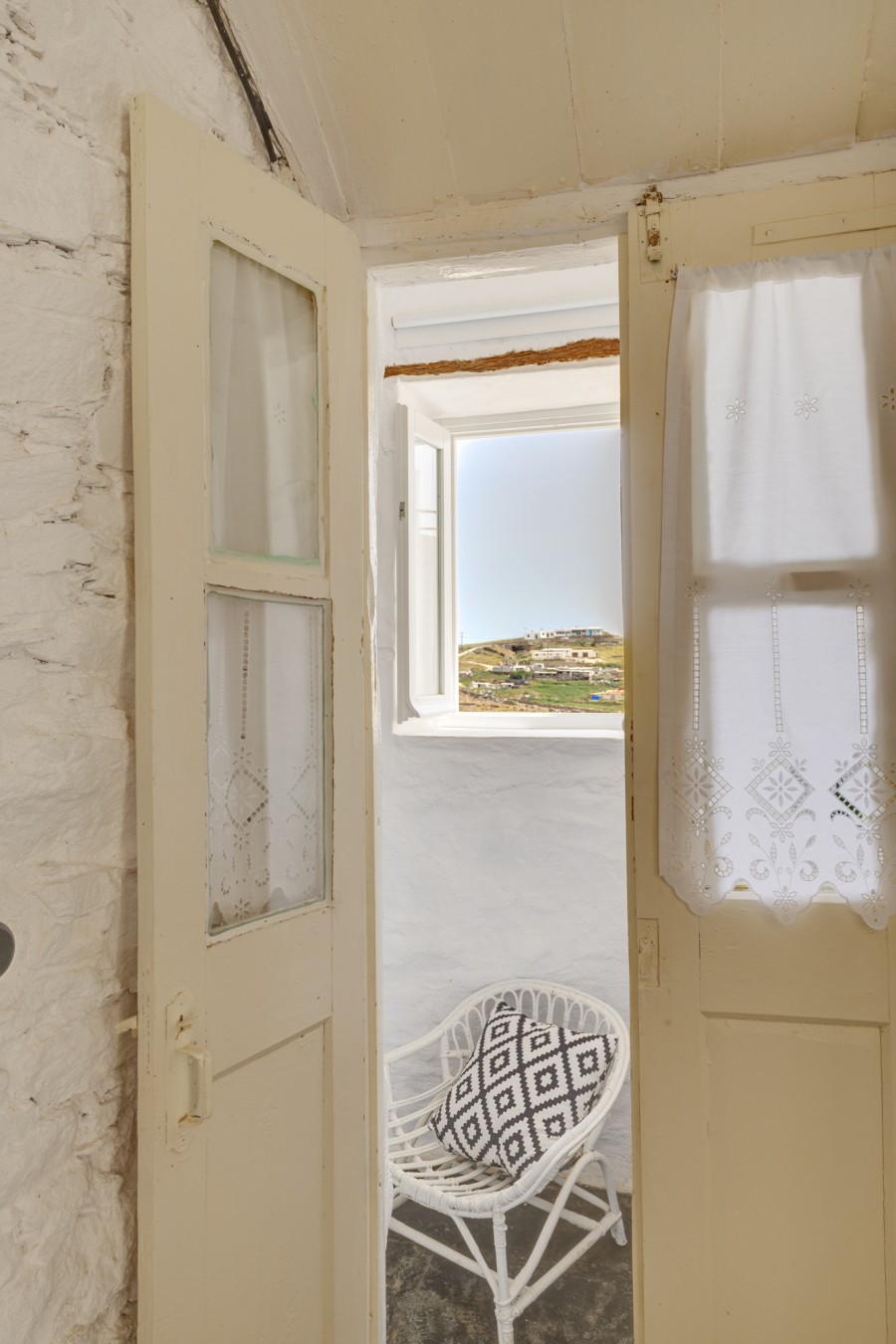 To Syros Art House είναι το ιδανικό νησιώτικο σπίτι που αναβιώνει με σύγχρονο τρόπο- Φωτογραφία 3