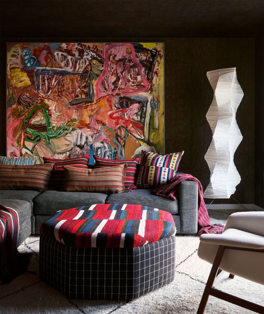 Μια κατοικία στο Brooklyn αντλεί έμπνευση από το γραφείο του Yves Saint Laurent στο Παρίσι- Φωτογραφία 1