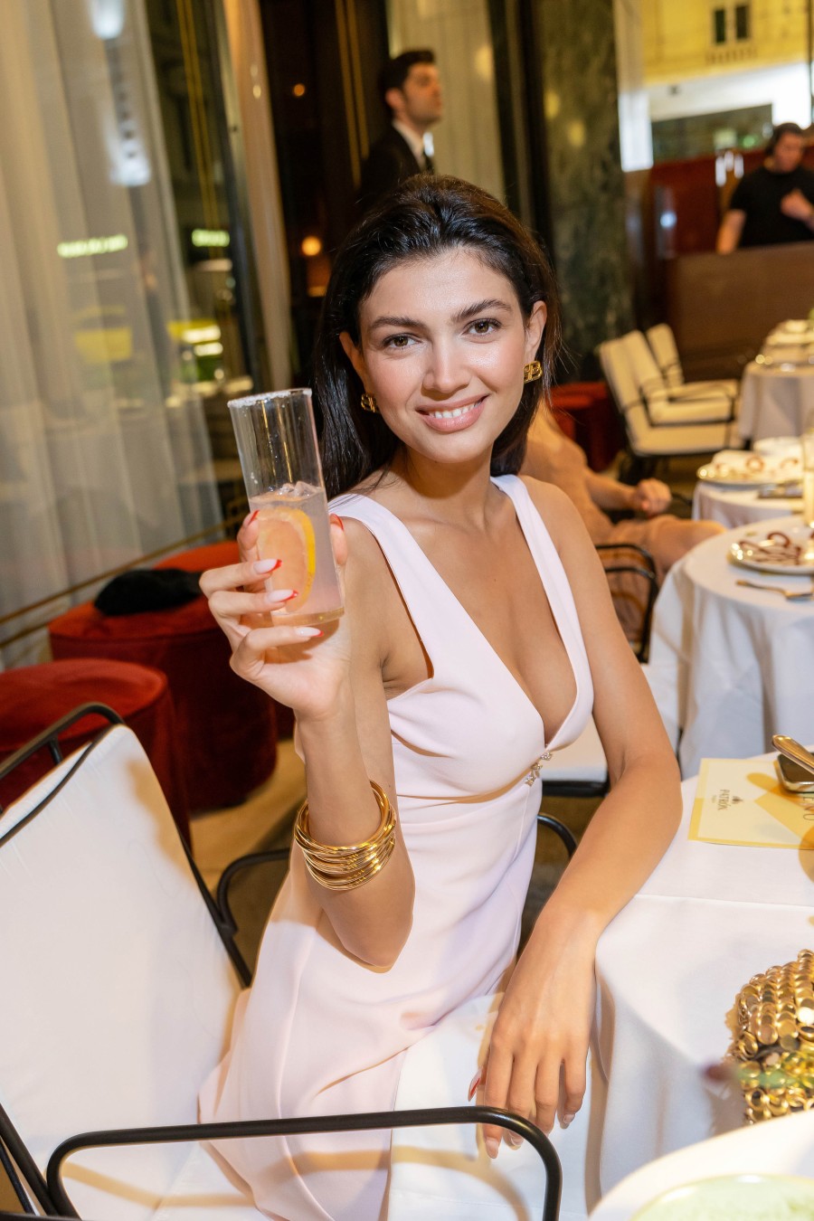 Ένα άκρως καλοκαιρινό ραντεβού στο Athénée για dinner και Paloma cocktails με Patrón super premium τεκίλα- Φωτογραφία 1
