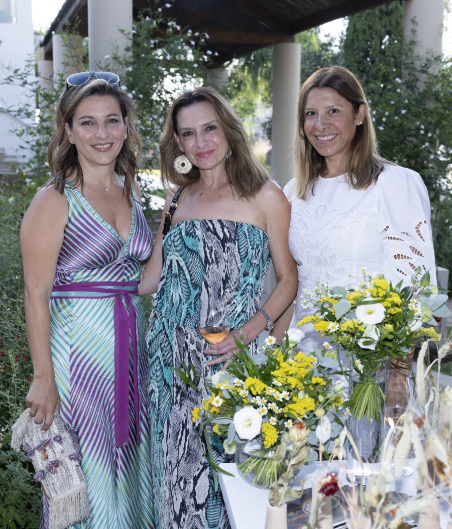 Η APOELLA Boutique γιόρτασε τα 10 χρόνια με ένα μοναδικό Sunset Party στο Sani Resort στη Χαλκιδική - Φωτογραφία 5