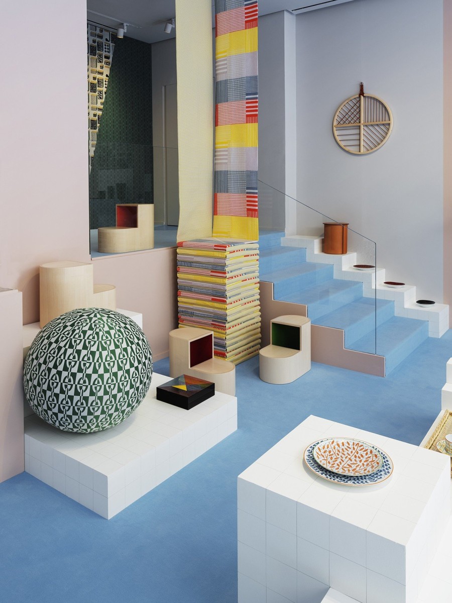 Τα εντυπωσιακά installations του Hermès στο Μιλάνο με τη νέα συλλογή σπιτιού - Φωτογραφία 17