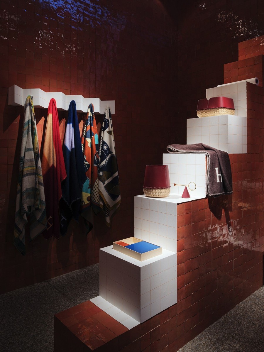 Τα εντυπωσιακά installations του Hermès στο Μιλάνο με τη νέα συλλογή σπιτιού - Φωτογραφία 10