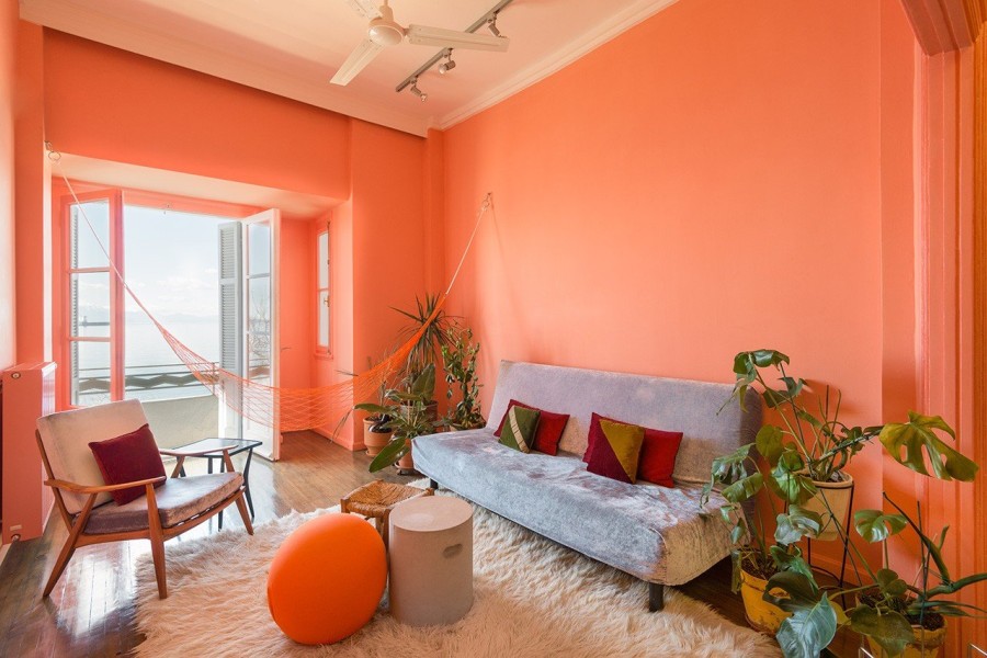 Με τροπικά χρώματα, το Waterfront Nikis Apartment έχει μοναδικό interior design- Φωτογραφία 15