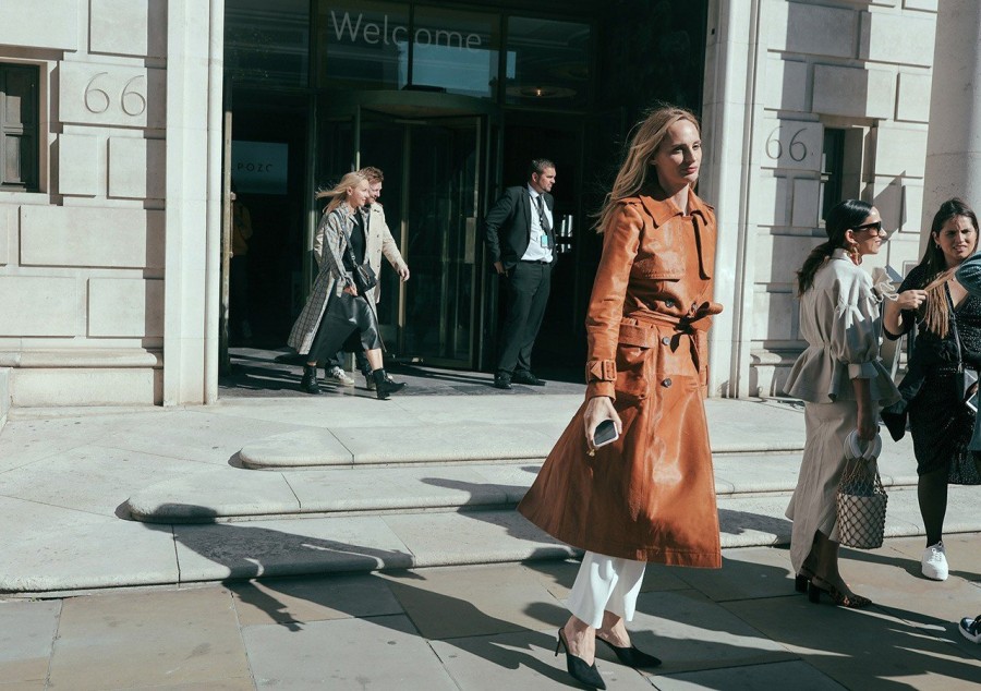 London Fashion Week: Οι αγαπημένες μας street style εμφανίσεις- Φωτογραφία 2