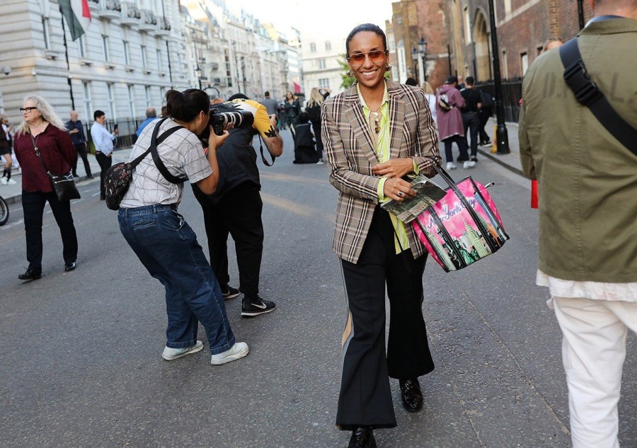 London Fashion Week: Οι αγαπημένες μας street style εμφανίσεις- Φωτογραφία 1