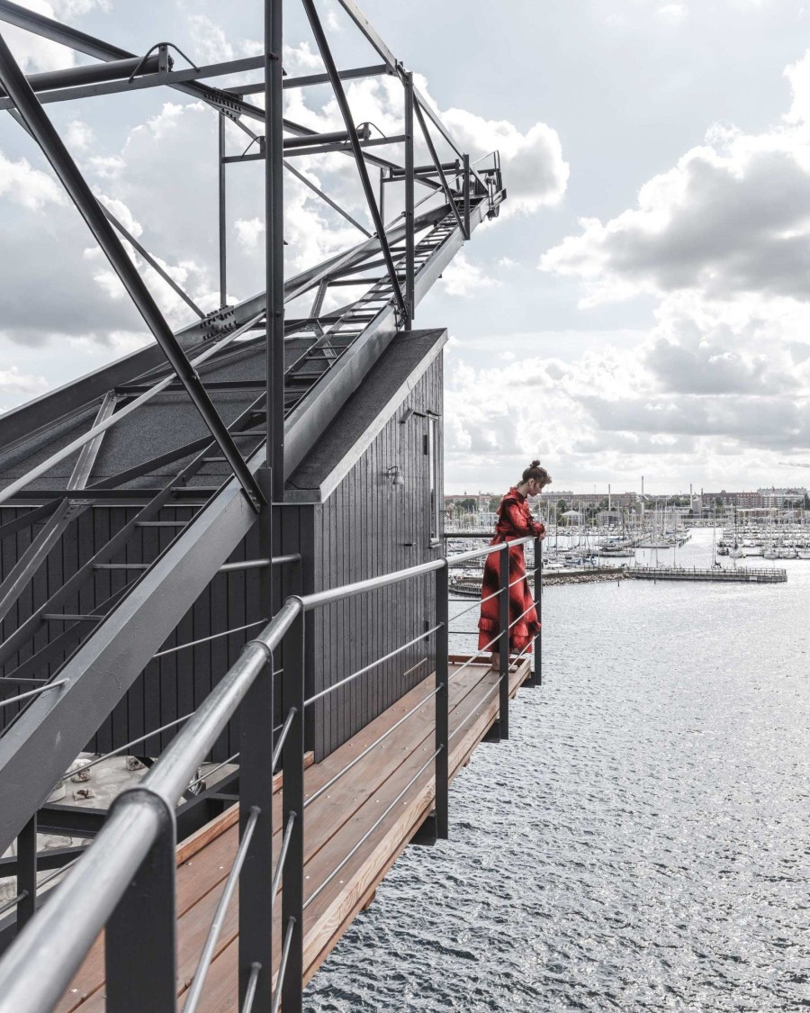  Ένα one room hotel μέσα σ' έναν γερανό στο λιμάνι της Κοπεγχάγης- Φωτογραφία 1
