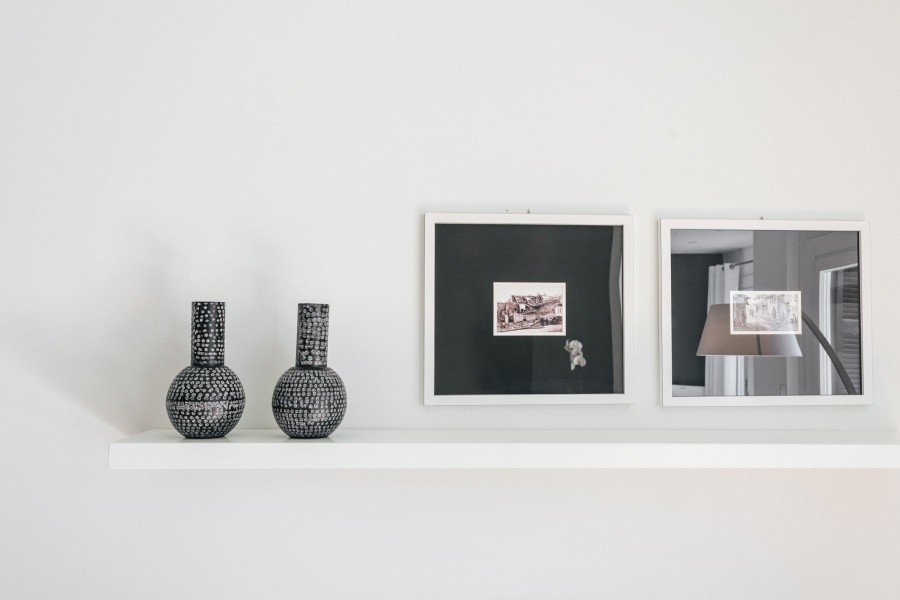 Ένα διαμέρισμα στo κέντρο της Θεσσαλονίκης ποντάρει στο λευκό μαύρο- Φωτογραφία 13