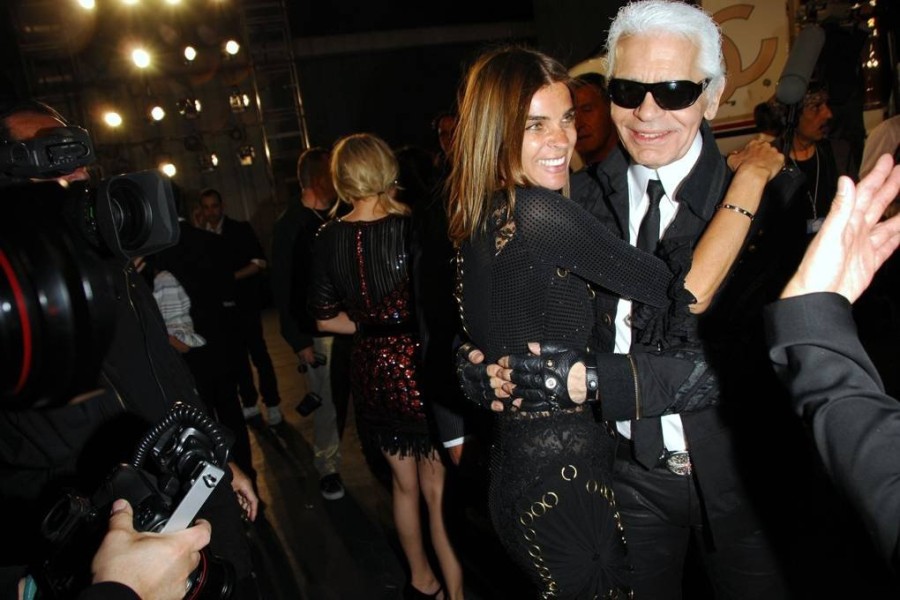 Οι μούσες που λάτρεψε ο Karl Lagerfeld και διαμόρφωσαν την πορεία του- Φωτογραφία 13