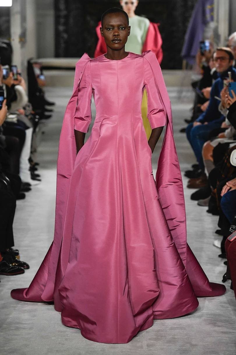 Valentino: Ο Pierpaolo Piccioli μεγαλούργησε στην Haute Couture Fashion Week- Φωτογραφία 14