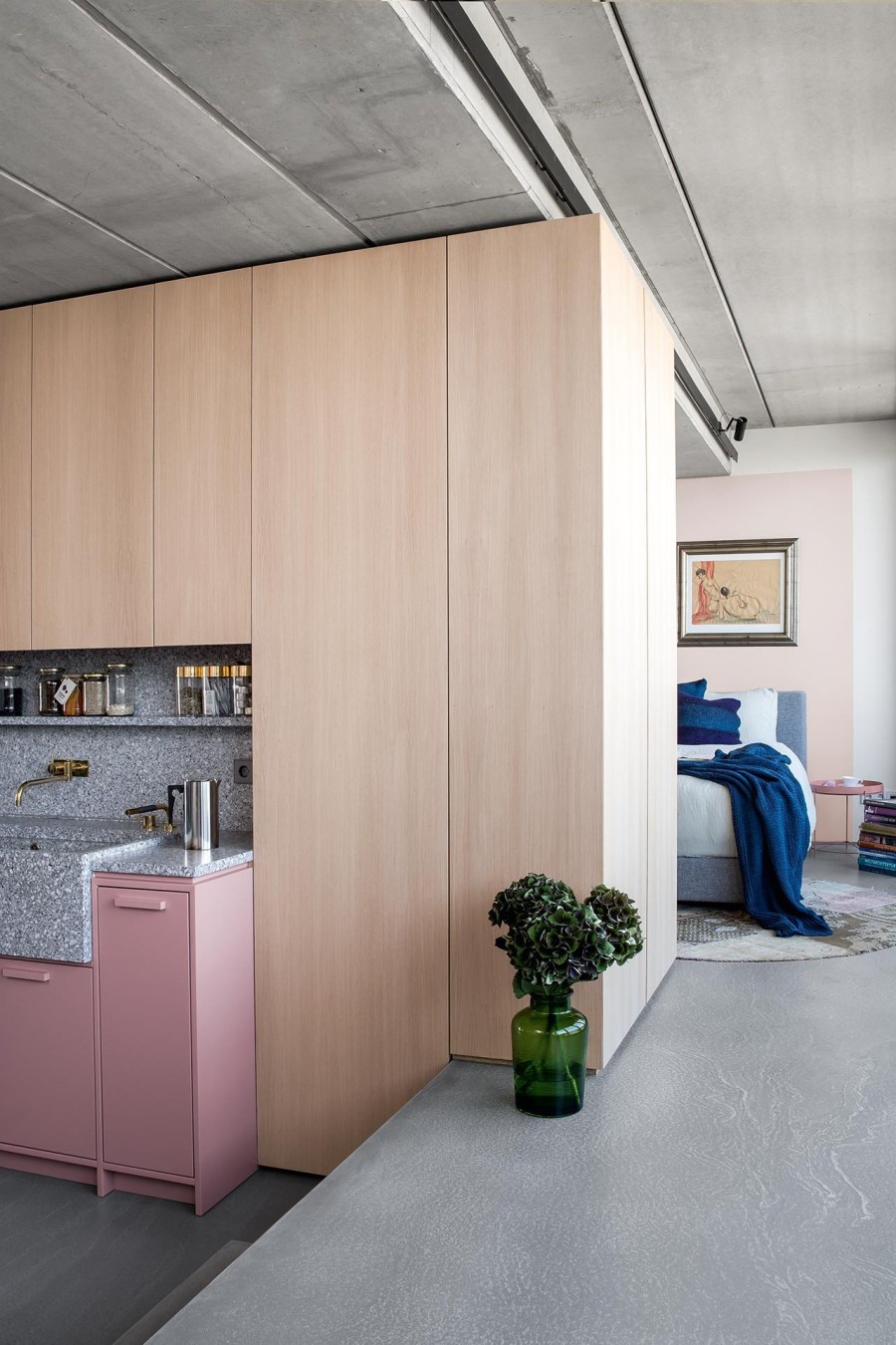 Ένα γοητευτικό διαμέρισμα στο Βερολίνο με χρώμα και bohemian αισθητική- Φωτογραφία 9