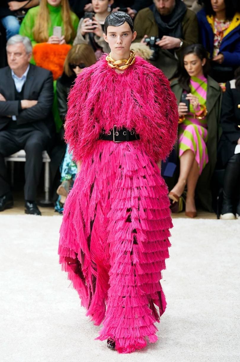 London Fashion Week: 4 εκθαμβωτικά catwalks που έκλεψαν τις εντυπώσεις- Φωτογραφία 13