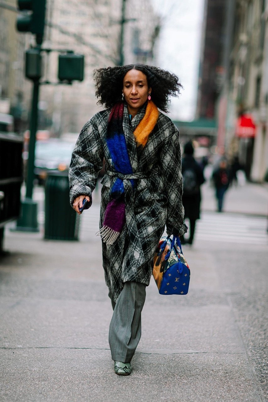 Street style looks από την Εβδομάδα Μόδας της Νέας Υόρκης- Φωτογραφία 78