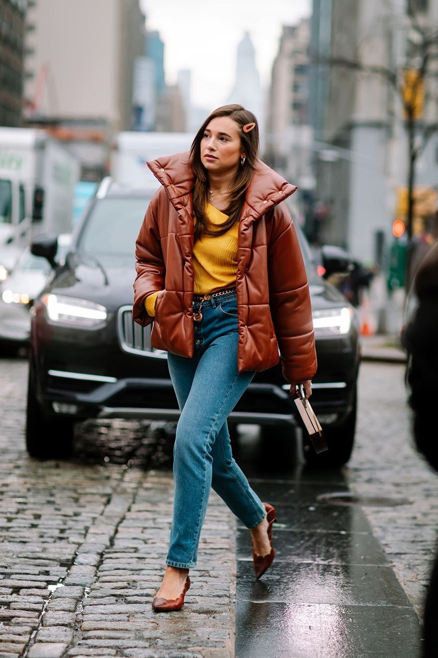 Street style looks από την Εβδομάδα Μόδας της Νέας Υόρκης- Φωτογραφία 35