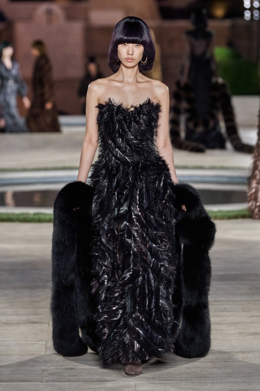 Fendi Couture Fashion Show: Η πρώτη συλλογή υψηλής ραπτικής του οίκου μετά τον Karl Lagerfeld- Φωτογραφία 4