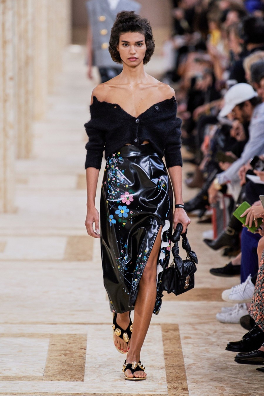 To Paris Fashion Week ρίχνει αυλαία με τον οίκο Louis Vuitton να υμνεί την Belle Époque - Φωτογραφία 10