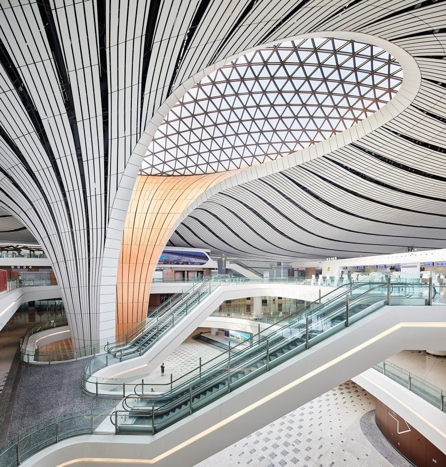 To ολοκαίνουριο αεροδρόμιο του Πεκίνου είναι πέρα από κάθε φαντασία- Φωτογραφία 24