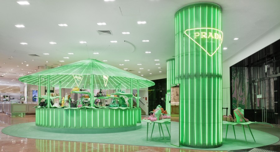 Ανακαλύψτε το νέο pop up κατάστημα του οίκου Prada στο Παρίσι- Φωτογραφία 2