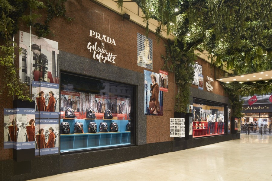 Ανακαλύψτε το νέο pop up κατάστημα του οίκου Prada στο Παρίσι- Φωτογραφία 6