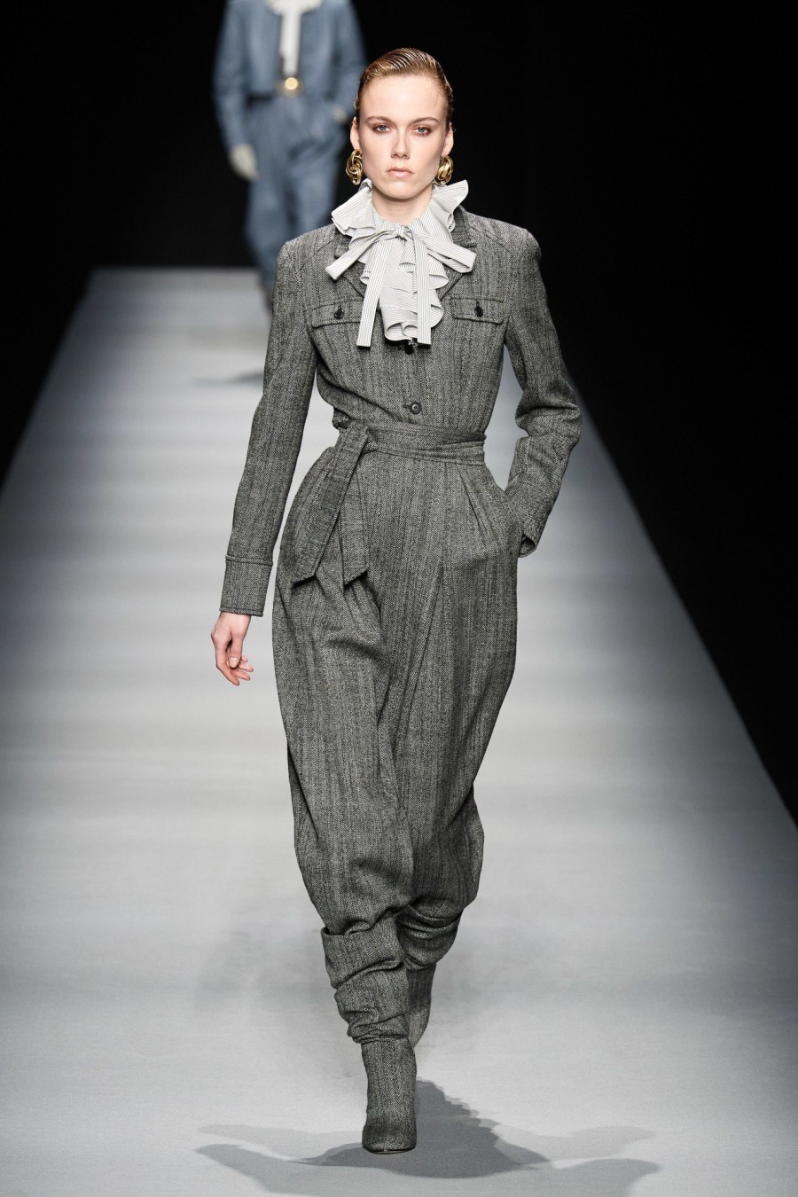 Milan Fashion Week: Δίχασε ο οίκος Gucci ενώ η Max Mara εντυπωσίασε με τις Bella Hadid & Kaia Gerber στην πασαρέλα - Φωτογραφία 9