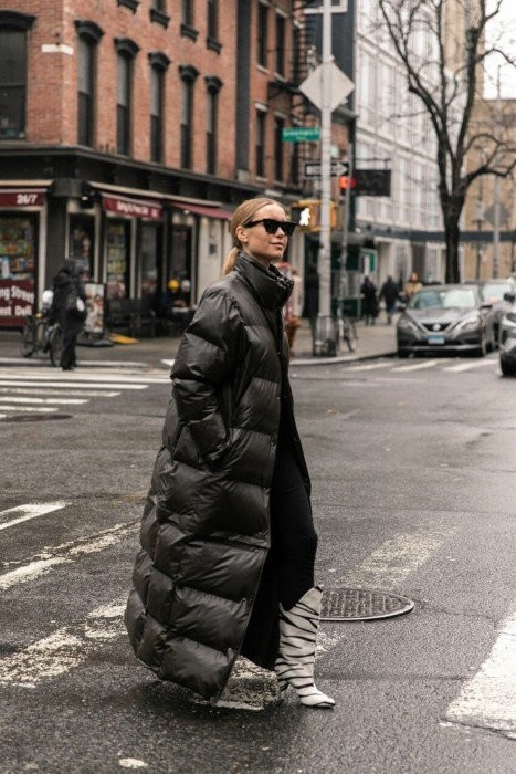 Εμπνευστείτε από τις απόλυτες street style εμφανίσεις που κυριάρχησαν στην Εβδομάδα Μόδας της Νέας Υόρκης - Φωτογραφία 9