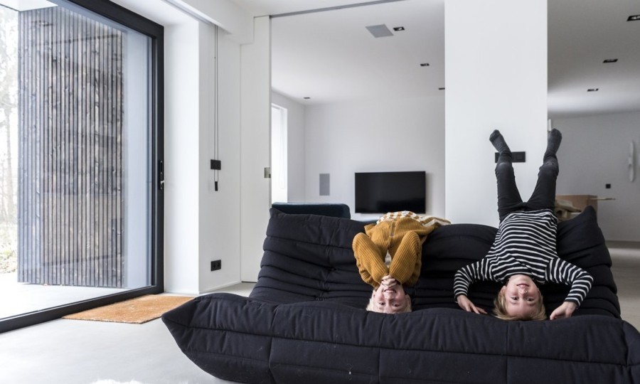 To μινιμαλιστικό οικογενειακό σπίτι της Cristina Balducci στo Βέλγιο αποπνέει ηρεμία και ασφάλεια - Φωτογραφία 4