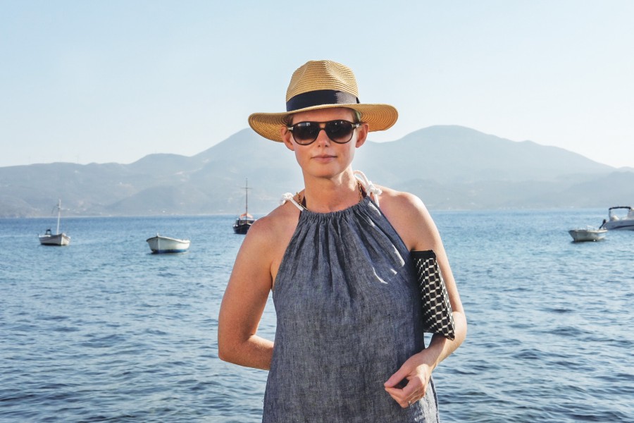 Η ιδρύτρια του ταξιδιωτικού διεθνούς περιοδικού YOLO Journal, Yolanda Edwards αφιέρωσε στην Ελλάδα το καλοκαιρινό της τεύχος - Φωτογραφία 2