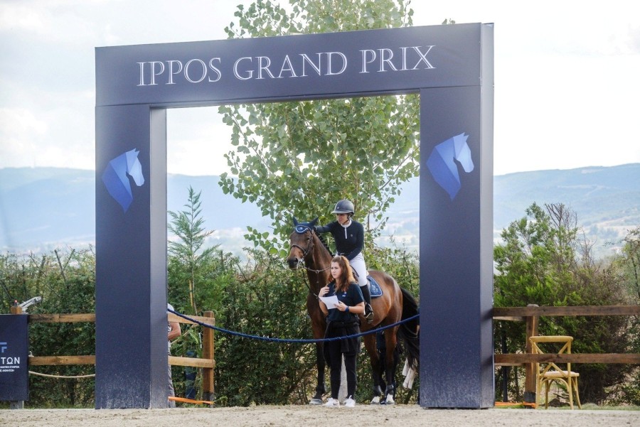 IPPOS Grand Prix: Όσα διαδραματίστηκαν στη διοργάνωση υψηλών ιππικών προδιαγραφών στη Θεσσαλονίκη - Φωτογραφία 10