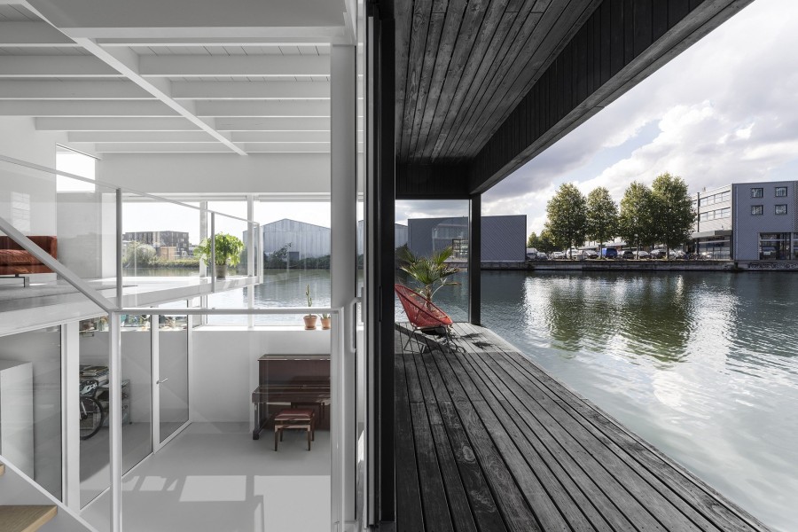 Ένα ενεργειακό πλωτό σπίτι στο Άμστερνταμ που αξίζει την προσοχή μας- Φωτογραφία 7