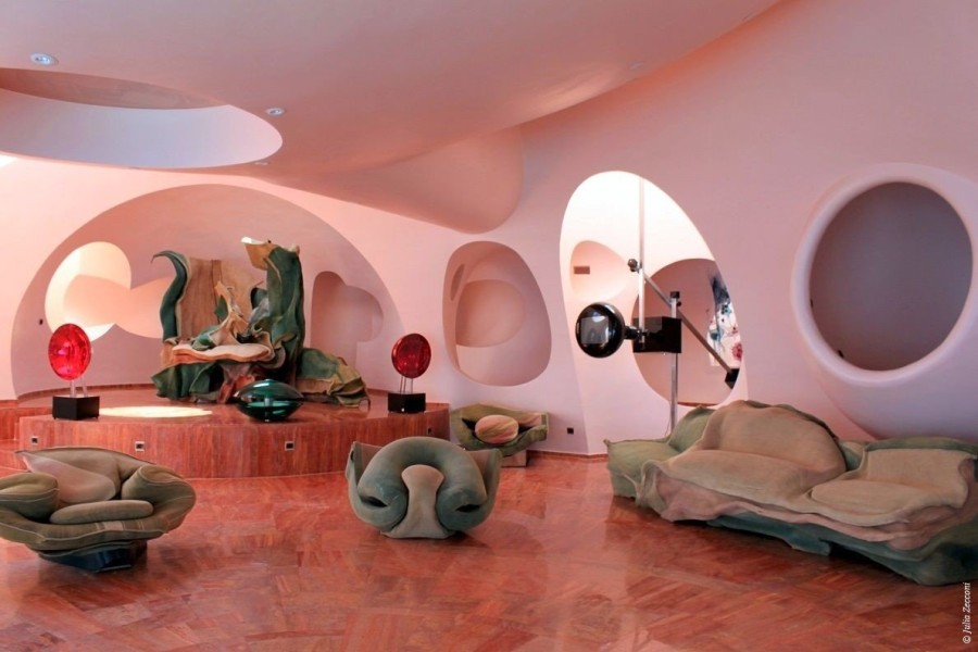 Η θρυλική βίλα, Palais Bulles, του Pierre Cardin στη γαλλική Ριβιέρα είναι ένα φουτουριστικό αρχιτεκτονικό αριστούργημα- Φωτογραφία 4