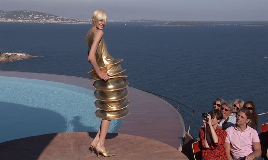 Η θρυλική βίλα, Palais Bulles, του Pierre Cardin στη γαλλική Ριβιέρα είναι ένα φουτουριστικό αρχιτεκτονικό αριστούργημα- Φωτογραφία 13