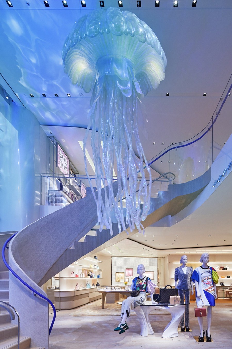 Η νέα holographic boutique του οίκου Louis Vuitton στην Ιαπωνία αποτελεί συνώνυμο της υψηλής αισθητικής- Φωτογραφία 5