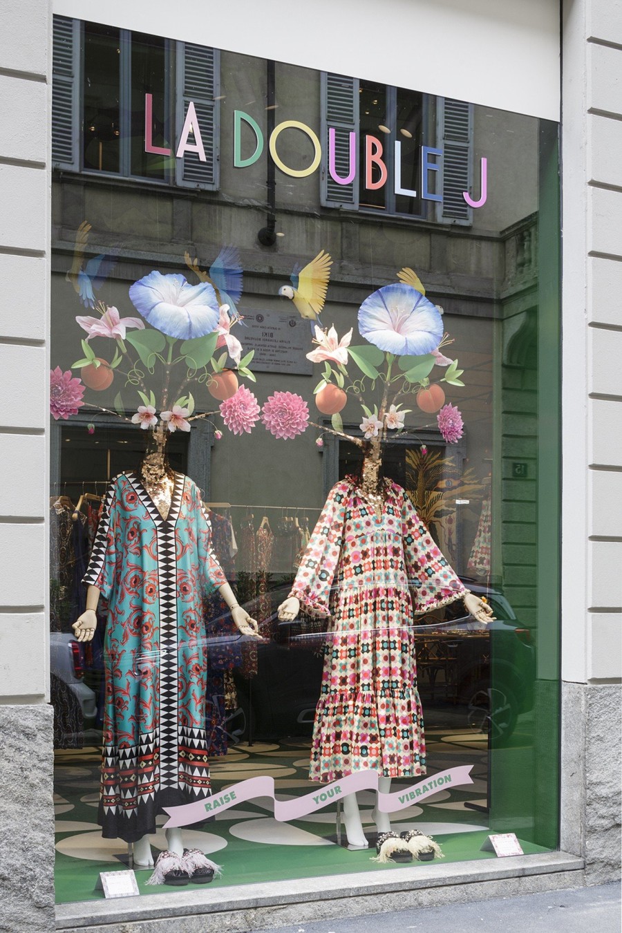 La DoubleJ: To νέο flagship store του οίκου στο Μιλάνο είναι μια ωδή στην αισιοδοξία που φέρνει η νέα εποχή- Φωτογραφία 10