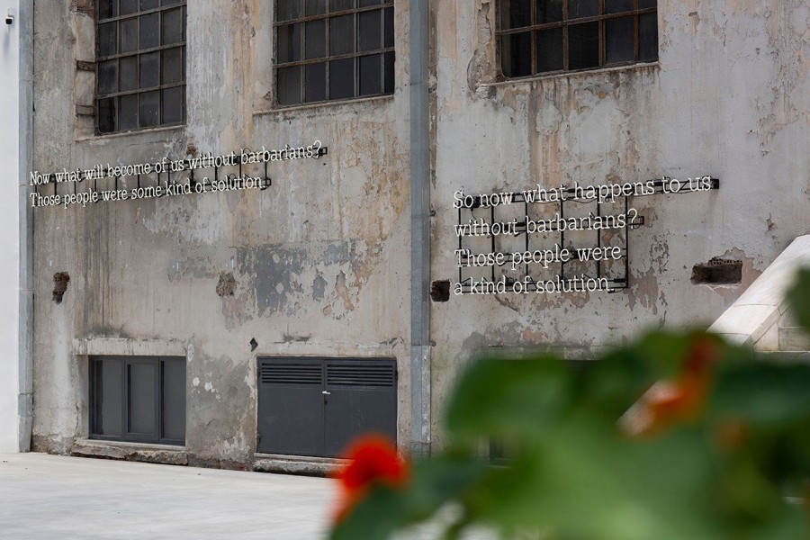 Ανοίγει αύριο για πρώτη φορά στο κοινό το εμβληματικό κτίριο του πρώην Δημόσιου Καπνεργοστασίου, ως ο νέος σύγχρονος χώρος πολιτισμού της Αθήνας- Φωτογραφία 7