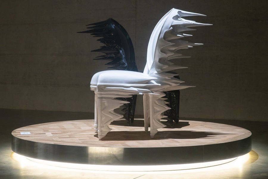 H Dior Medaillon chair ανασχεδιάστηκε από τους σπουδαιότερους designers του κόσμου- Φωτογραφία 3