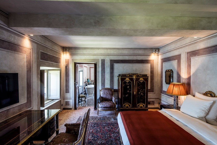 Tώρα μπορείτε να νοικιάσετε τη Villa Balbiano του House of Gucci στο Airbnb- Φωτογραφία 3